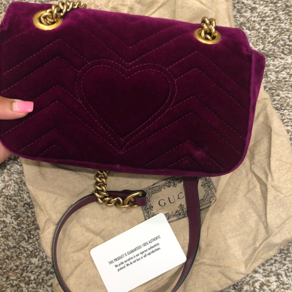 Gucci Velvet Small Shoulder Bag in Deep Plum with Gold Hardware - Picture 4 of 5